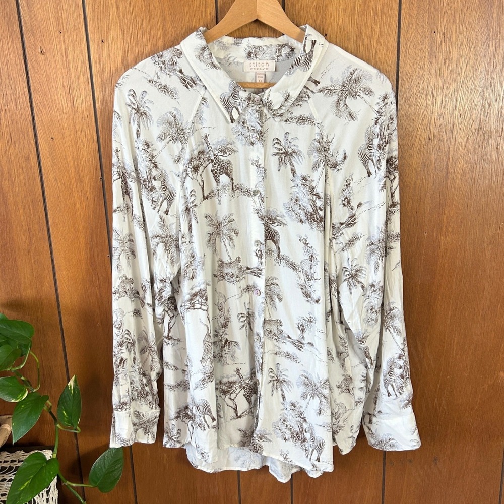 Stitch by Chenault Womens XL‎ Safari Toile Rayon Button Down Shirt Brown Cream